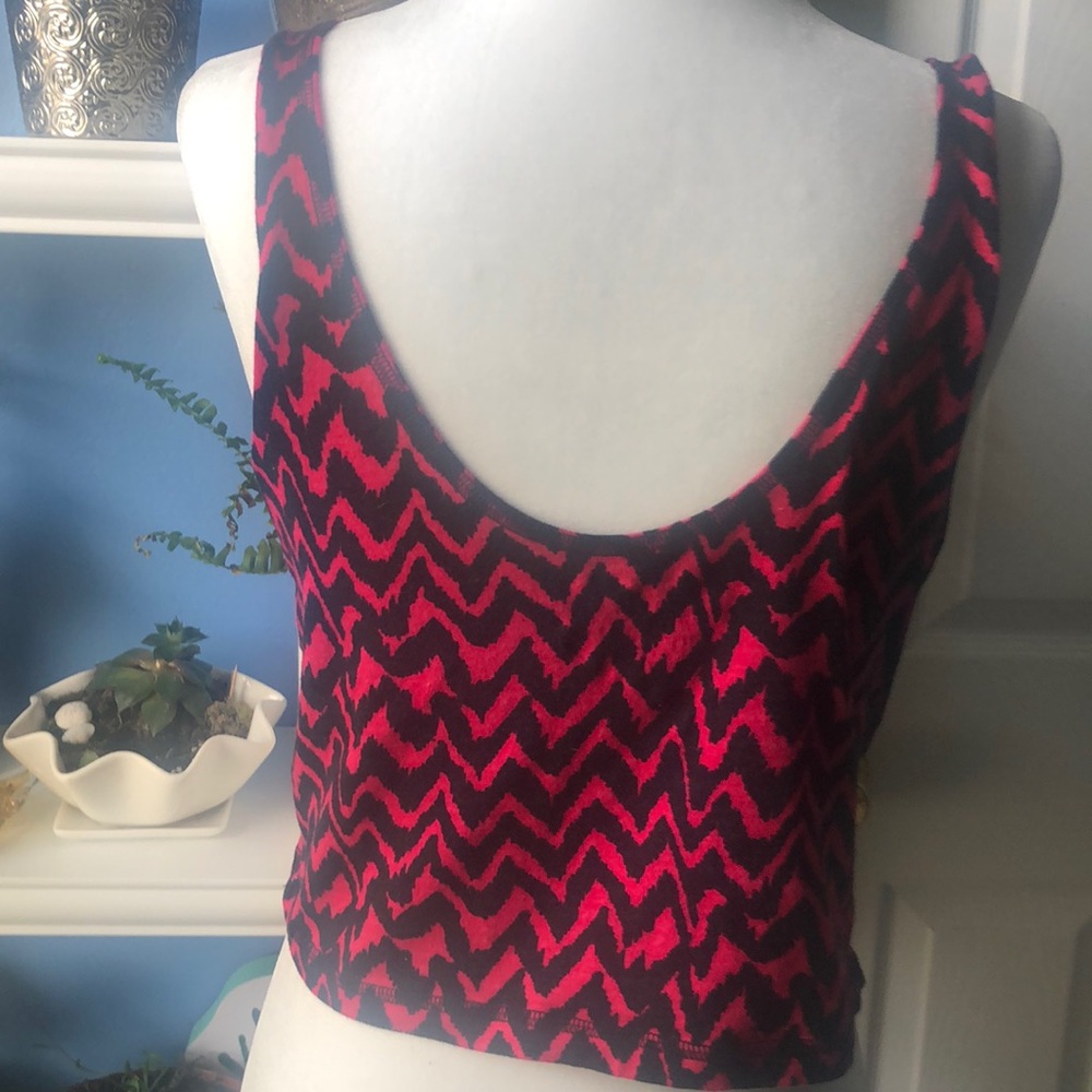🌺Rue 21 tank/crop top🌺 - Picture 2 of 3